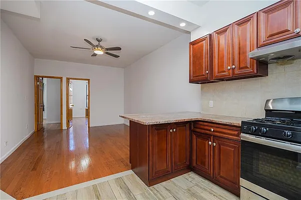 293 7th Avenue, Unit 2 Brooklyn, NY 11215 - Photo 3 of 9