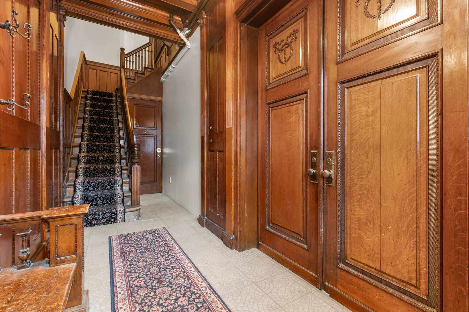 880 Park Place, Unit 2 Brooklyn, NY 11216 - Photo 2 of 12 a view of walk in closet