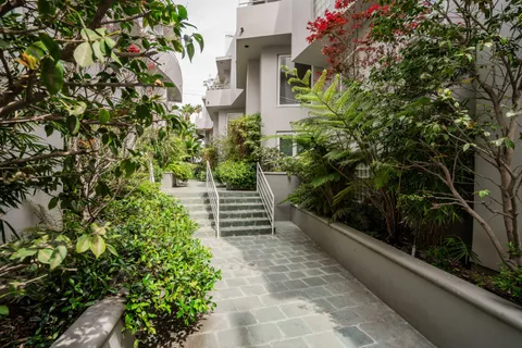$2,795,000 | 833 17th Street, Unit 4, Santa Monica, CA 90403