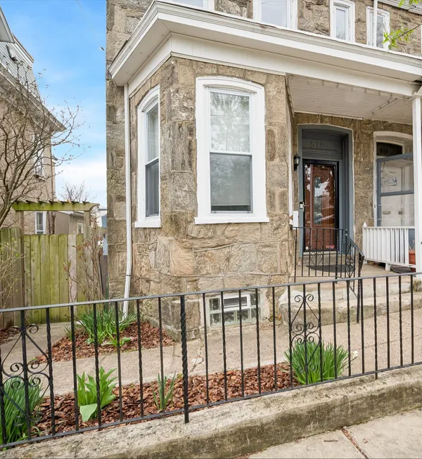 $499,900 | 516 High Street, Philadelphia, PA 19144