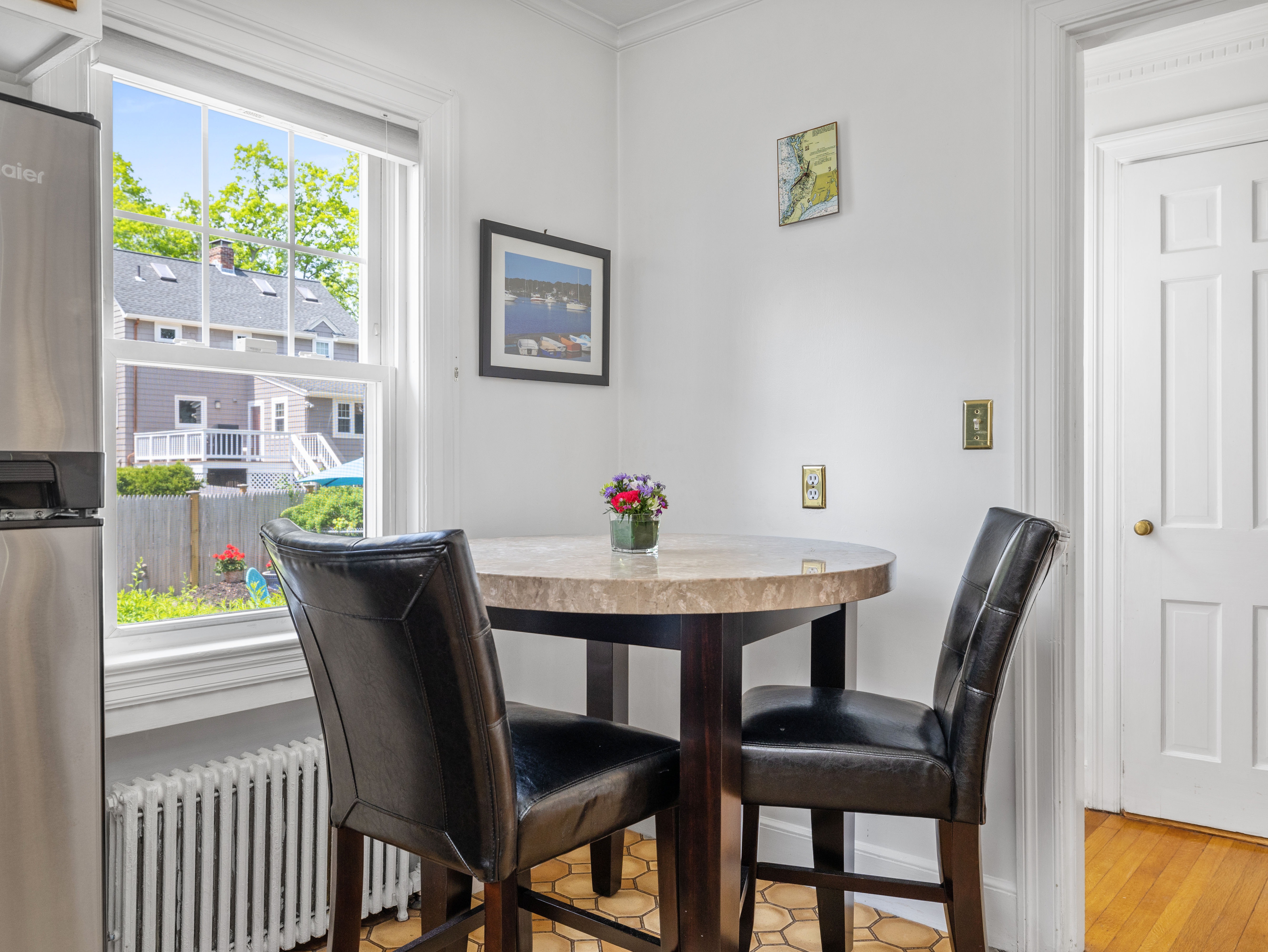 166 Bonad Road Chestnut Hill, MA 02467 - Photo 5 of 16