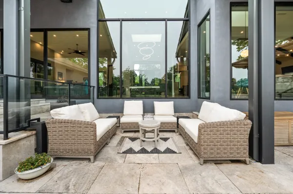 $2,600,000 | 3907 Fox Glen Drive, Irving, TX 75062