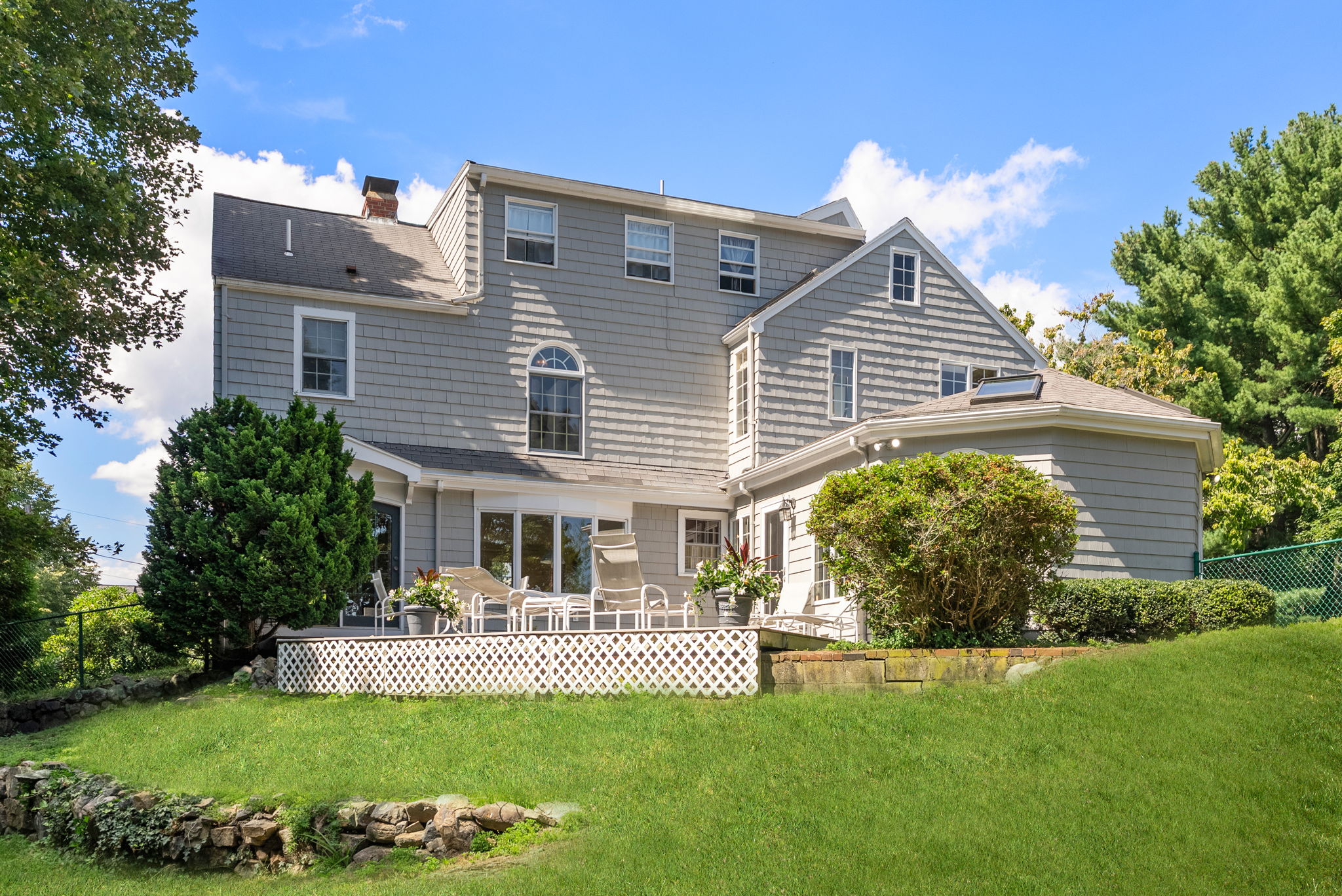 11 Hillcrest Road Marblehead, MA 01945 - Photo 37 of 42 Gallery Image 37
