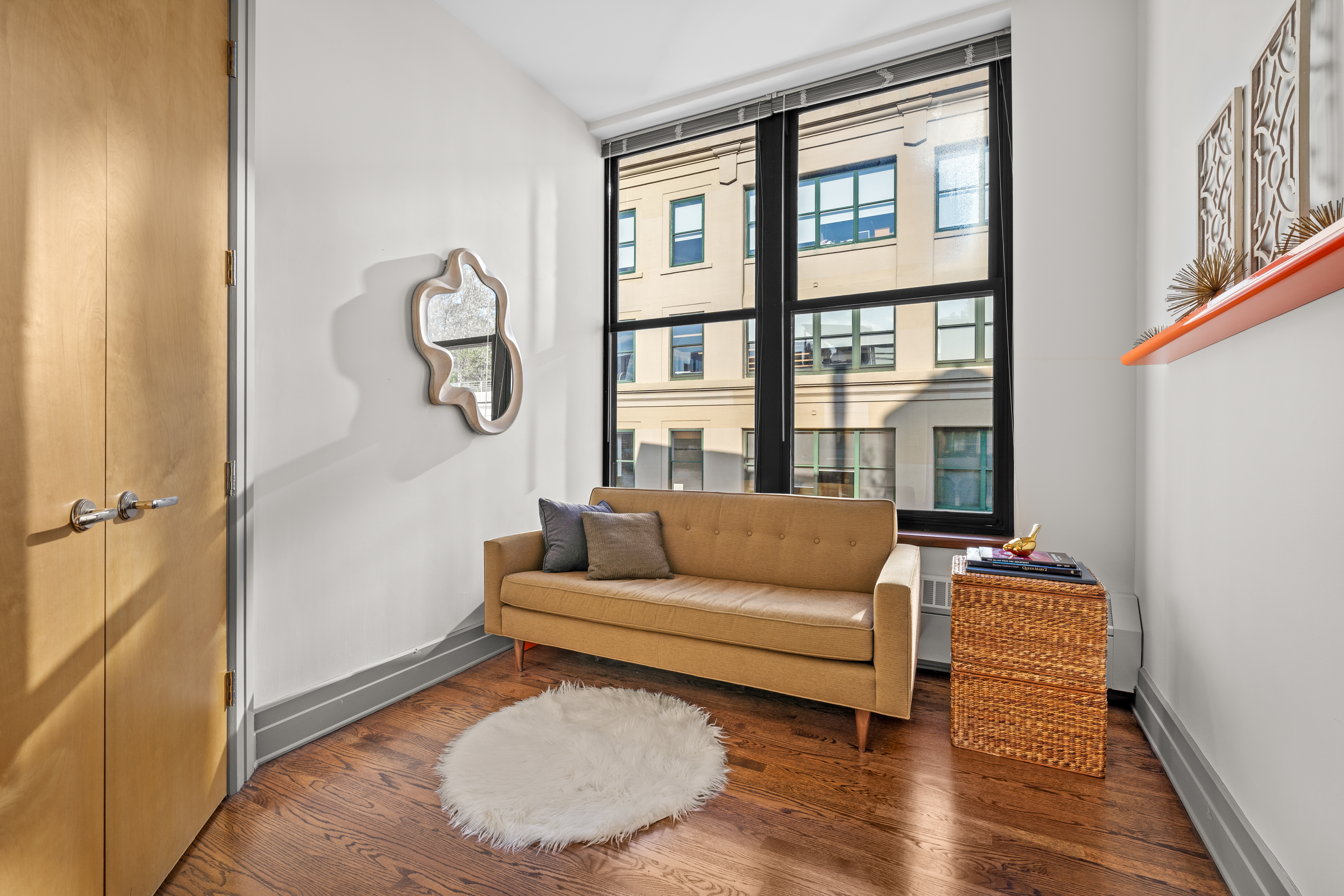 30 Main Street, Unit PHB Brooklyn, NY 11201 - Photo 21 of 33 a living room with furniture and a window