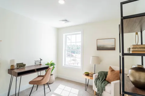 $424,000 | 13 Suffolk Road, Unit 4, Concord, NH 03303