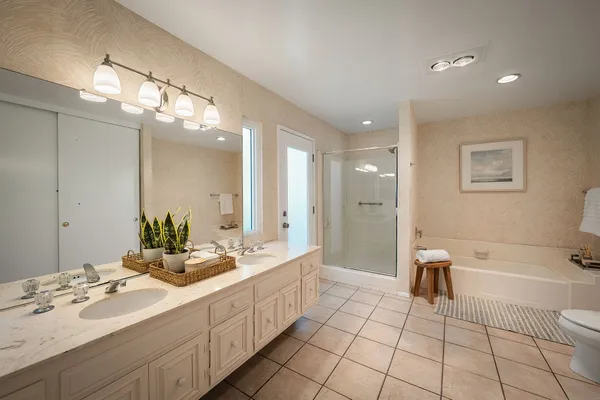 $2,499,000 | 2521 La Condesa Drive, Los Angeles, CA 90049