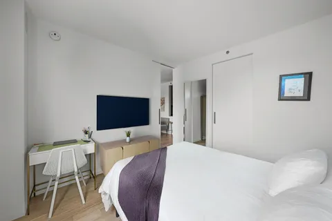 $949,000 | 40 West 116th Street, Unit A916 | Harlem