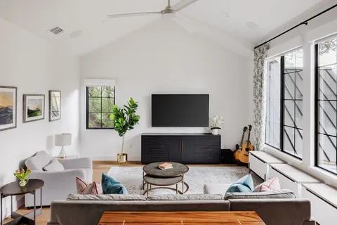 $2,795,000 | 2311 Westoak Drive, Austin, TX 78704