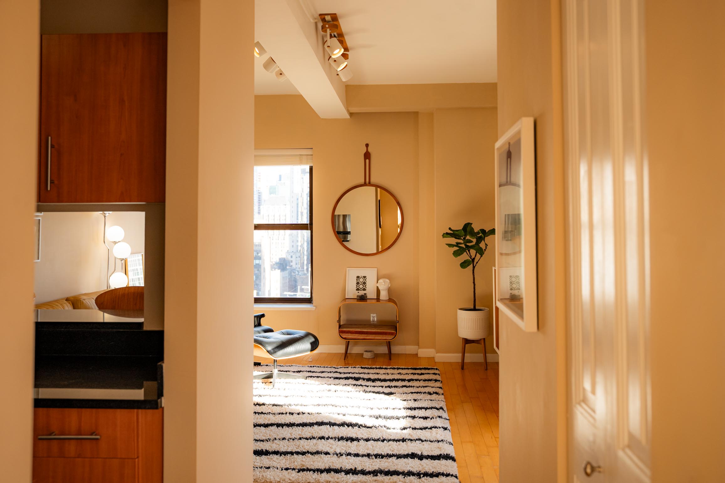 20 West Street, Unit 36E Manhattan, NY 10004 - Photo 4 of 17