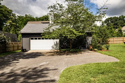 $1,695,000 | 328 11th Avenue North, Franklin, TN 37064