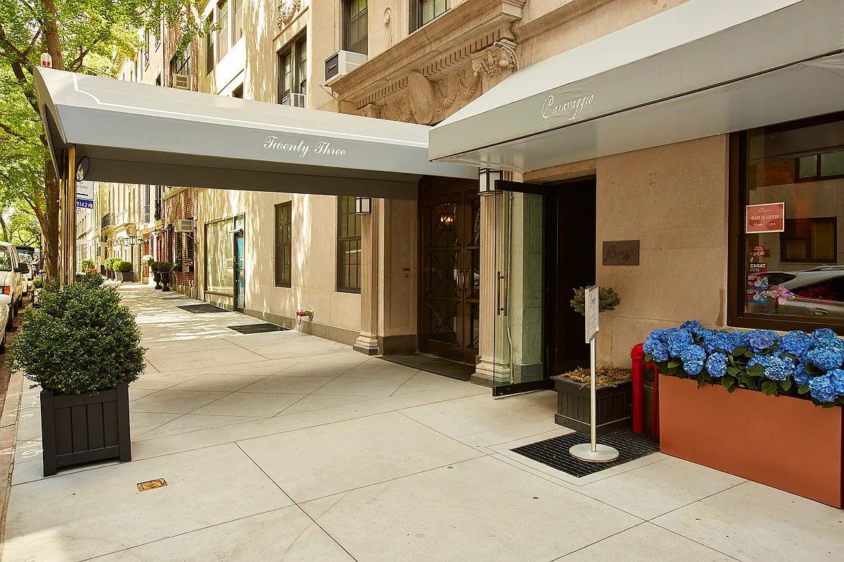 23 East 74th Street, Unit 4AF Manhattan, NY 10021 - Photo 10 of 15 Gallery Image 10