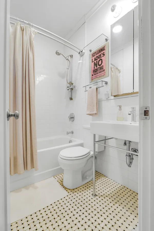 $675,000 | 24-75 38th Street, Unit A1 | Astoria