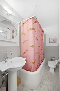 $700,000 | 110 East 87th Street, Unit 3F | Upper East Side