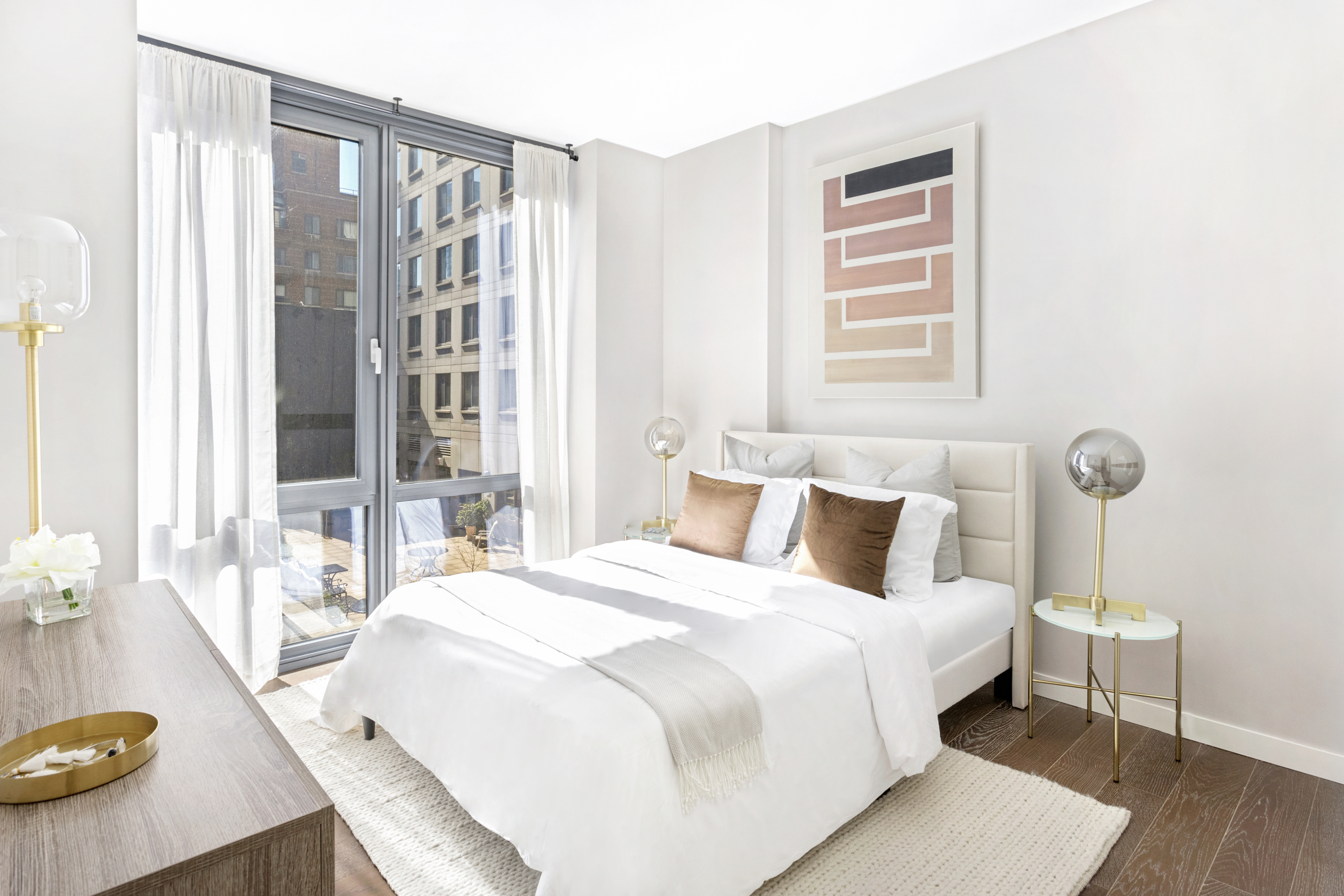 302 East 96th Street, Unit 1202 Manhattan, NY 10128 - Photo 5 of 10 Gallery Image 5