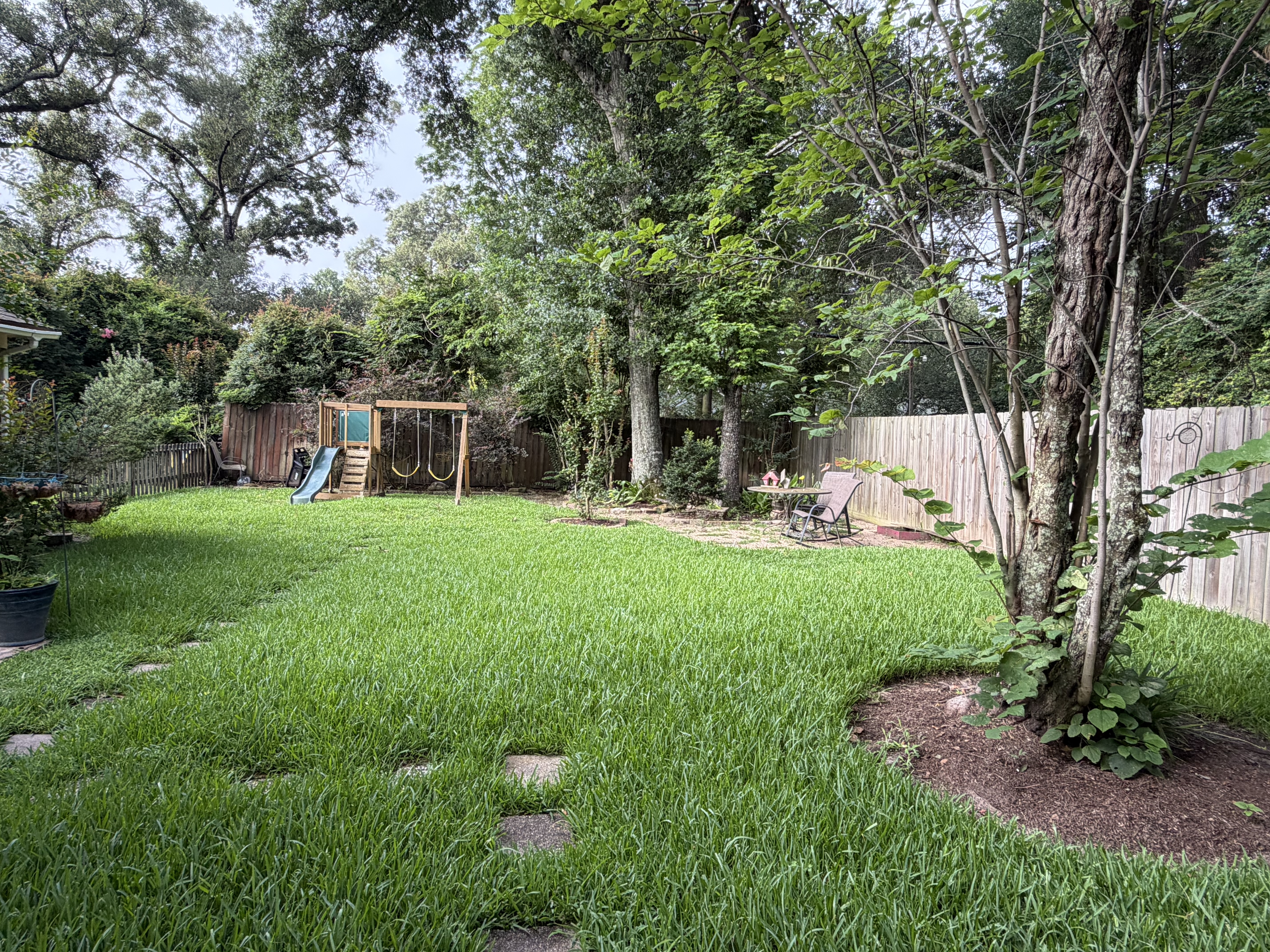 511 Springwood Drive Conroe, TX 77385 - Photo 8 of 11