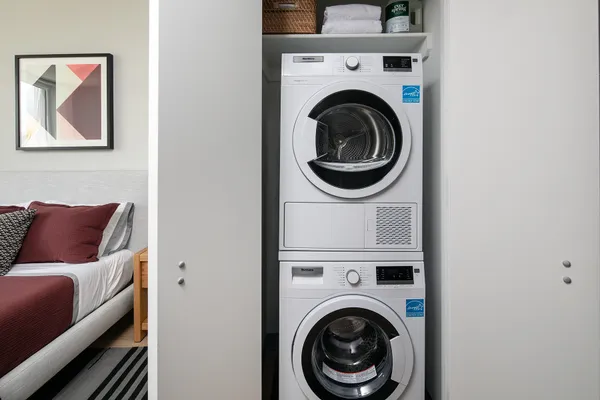 $4,350 | 30-77 Vernon Boulevard, Unit 515W | Astoria