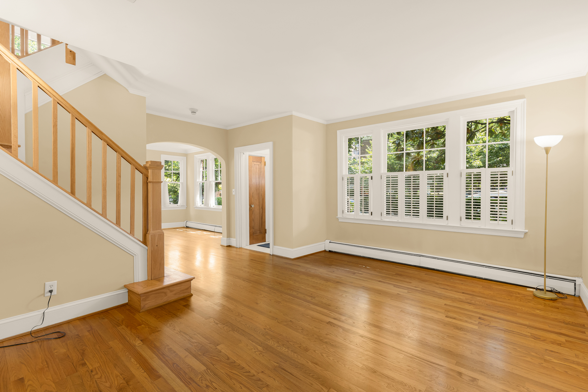 2820 38th Street Northwest Washington, DC 20007 - Photo 6 of 54
