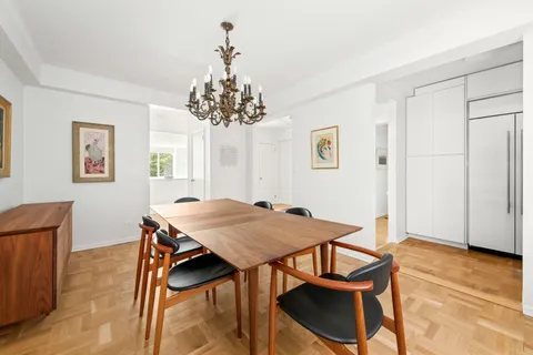 $2,750,000 | 860 5th Avenue, Unit 3H | Lenox Hill