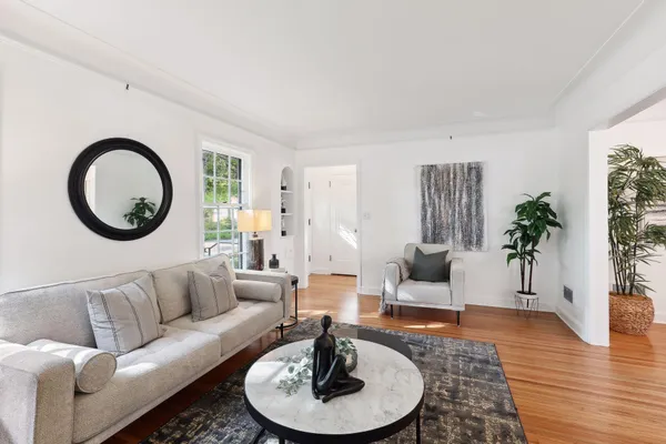 $425,000 | 3922 North Washburn Avenue, Minneapolis, MN 55412
