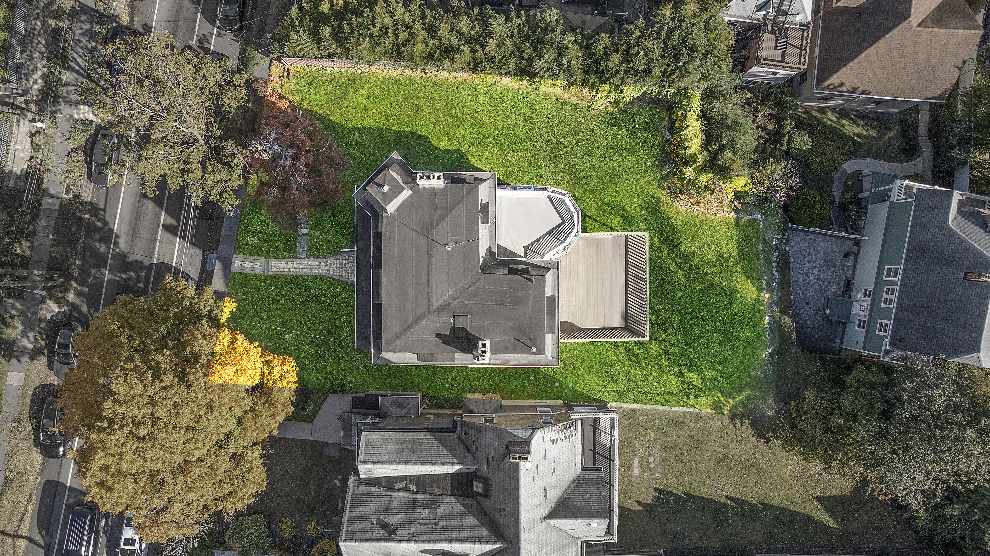 351 St Pauls Avenue Staten Island, NY 10304 - Photo 27 of 36
