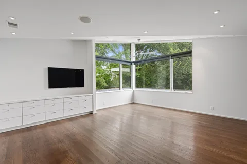 Contact Agent | 5515 Center Street, Chevy Chase, MD 20815