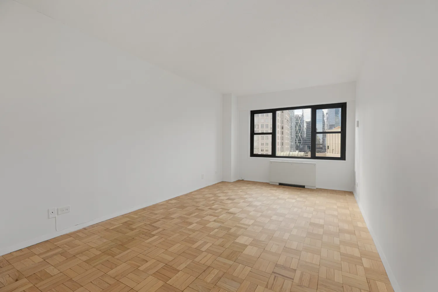 $6,000 | 20 West 64th Street, Unit 35T | Upper West Side