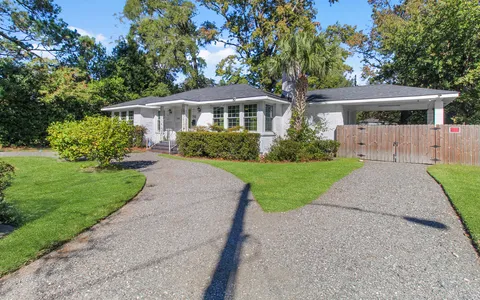 $550,000 | 712 Columbus Drive, Savannah, GA 31405