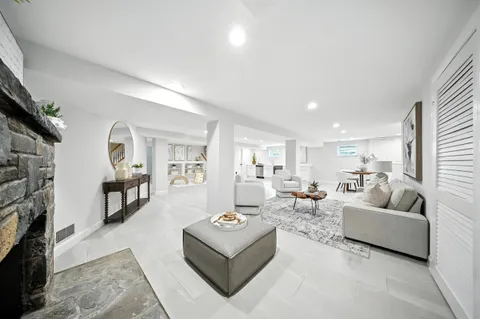 $1,199,000 | 4505 Park Road, Alexandria, VA 22312