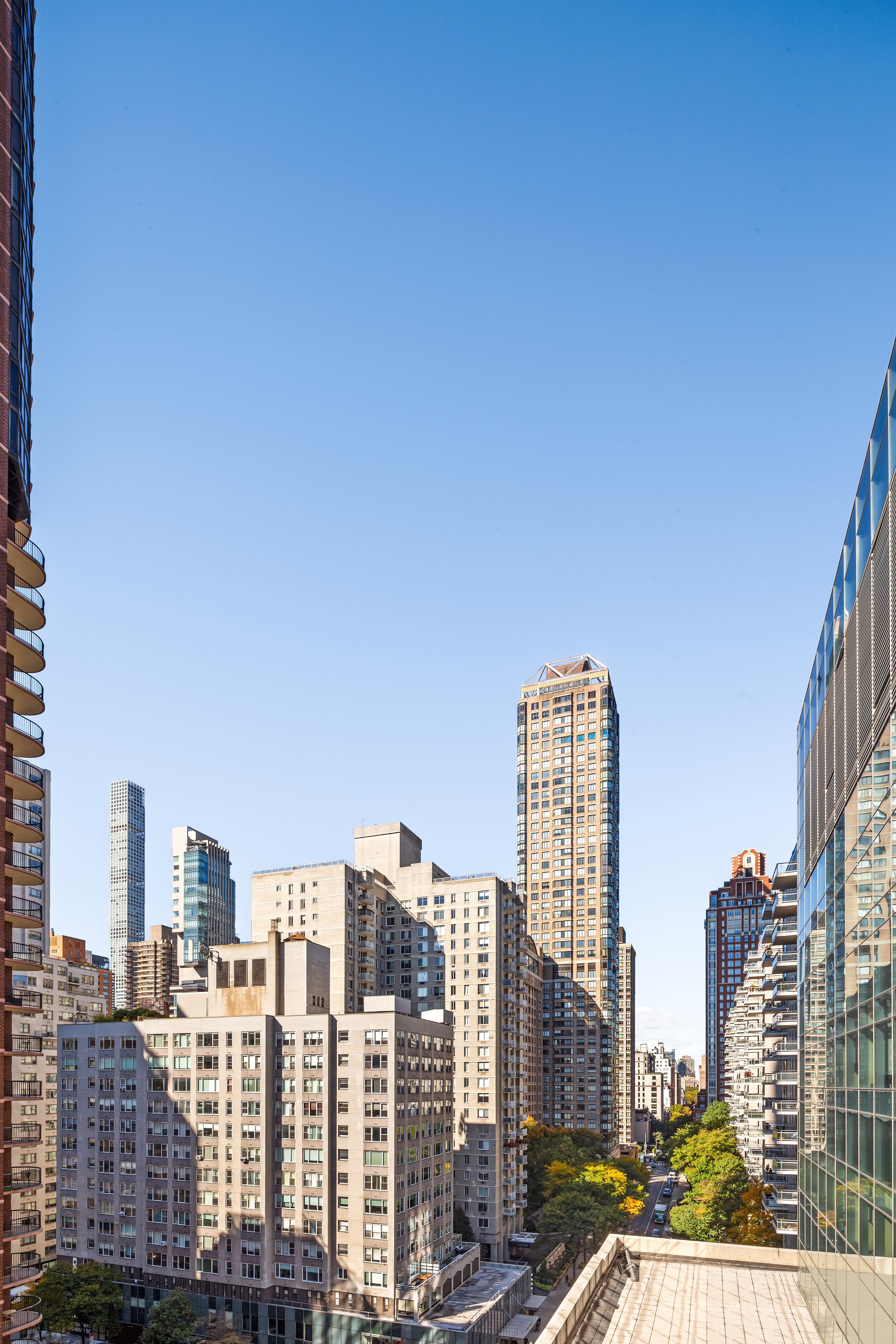 315 East 65th Street, Unit PHF Manhattan, NY 10065 - Photo 13 of 14