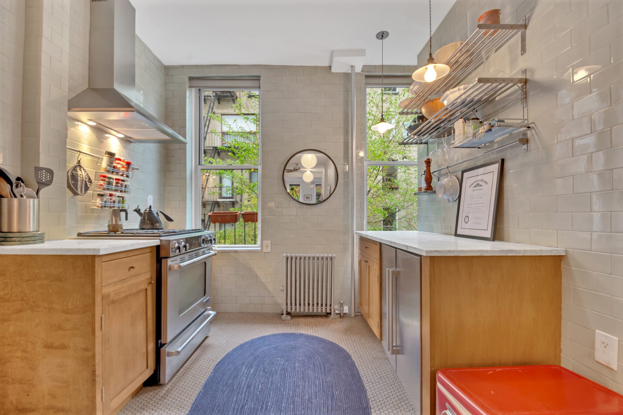 625 East 6th Street, Unit 3 Manhattan, NY 10009 - Photo 5 of 20