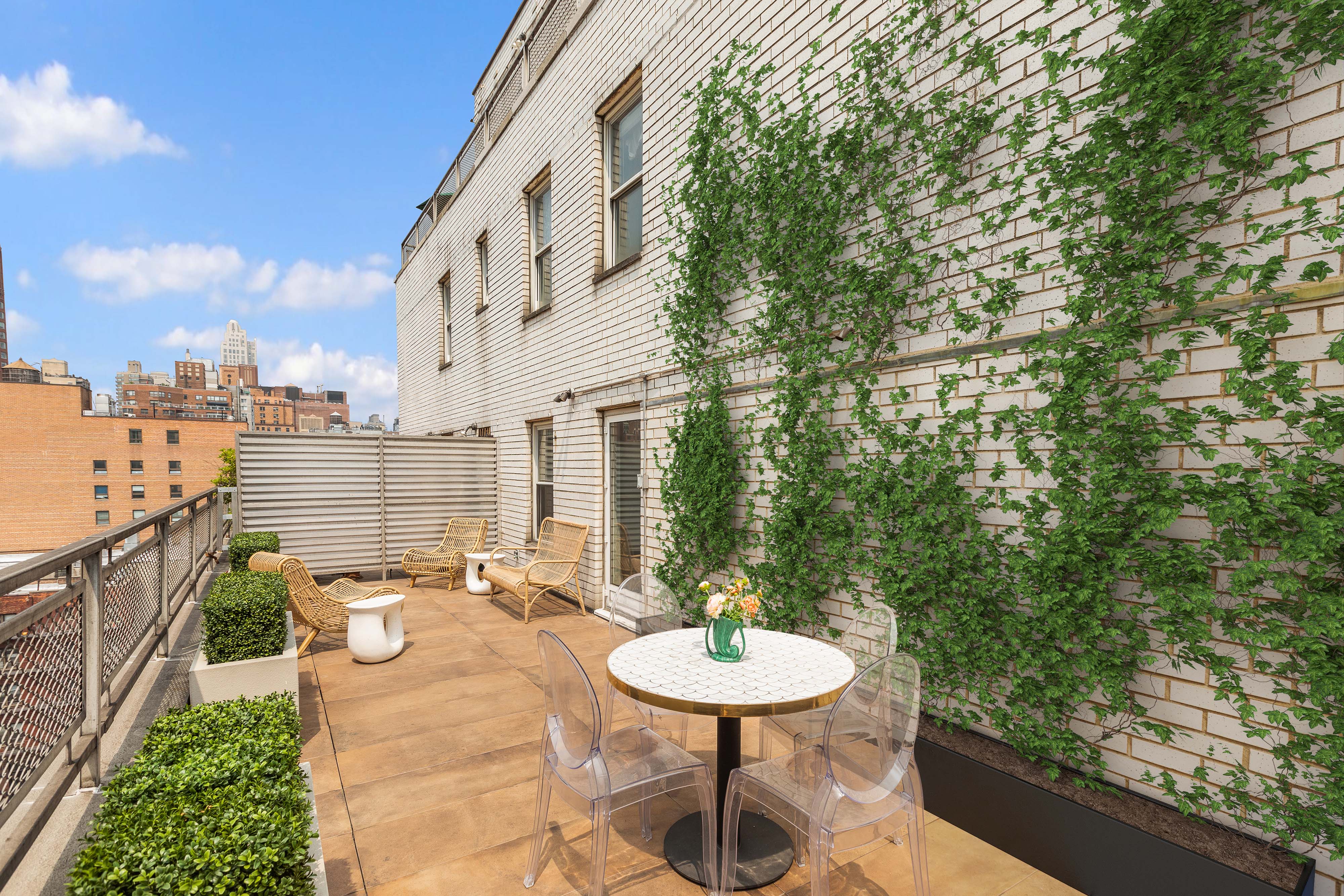 207 East 74th Street, Unit 11G Manhattan, NY 10021 - Photo 8 of 19