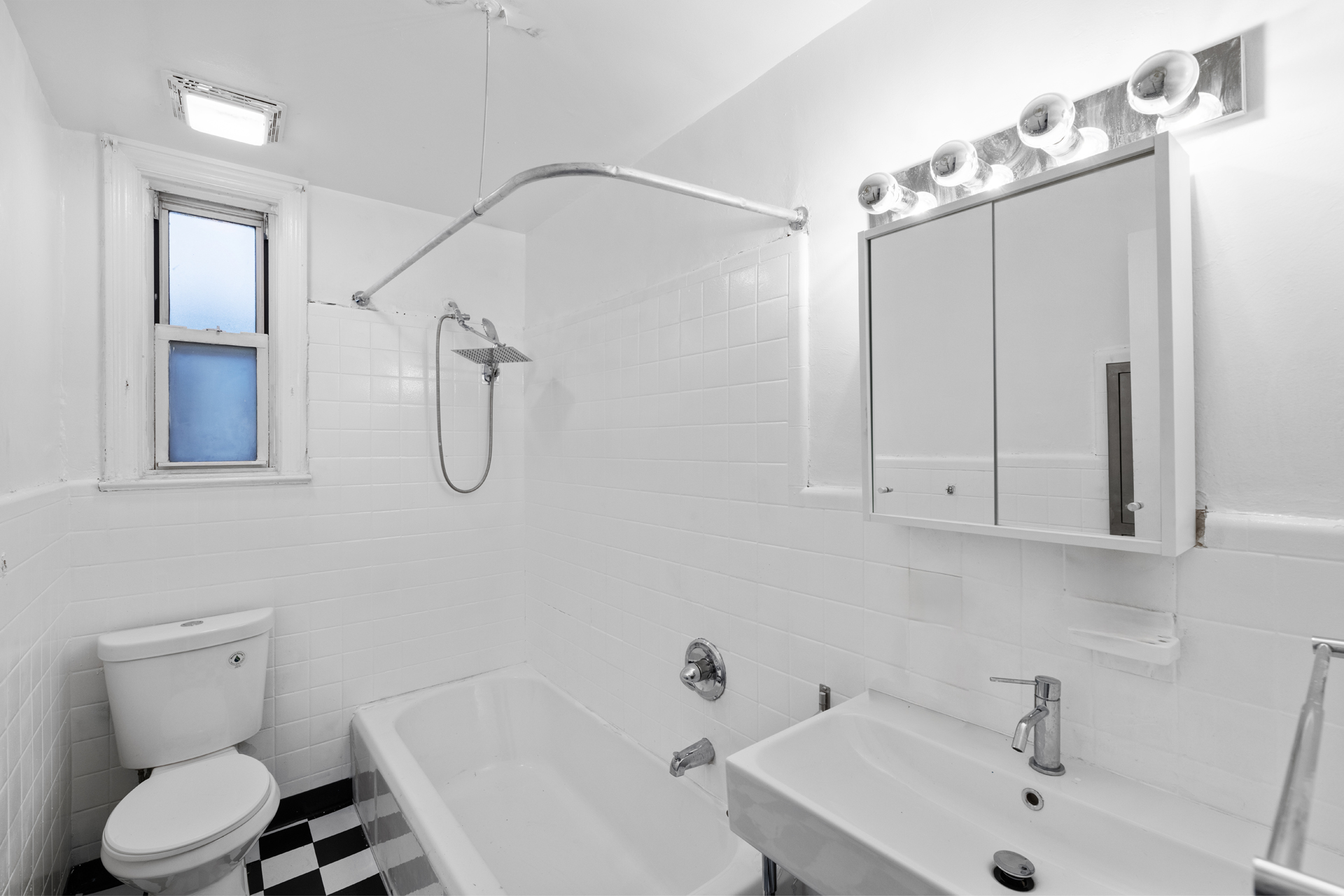 3883 Cannon Place, Unit 2 Bronx, NY 10463 - Photo 6 of 9