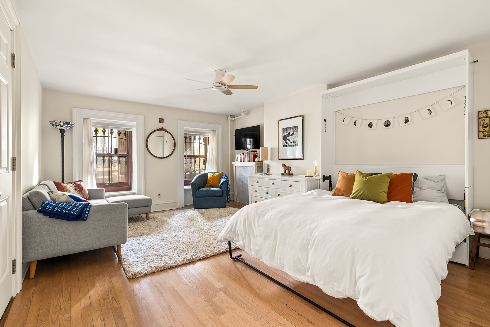 360 Washington Avenue, Unit 1F Brooklyn, NY 11238 - Photo 2 of 6