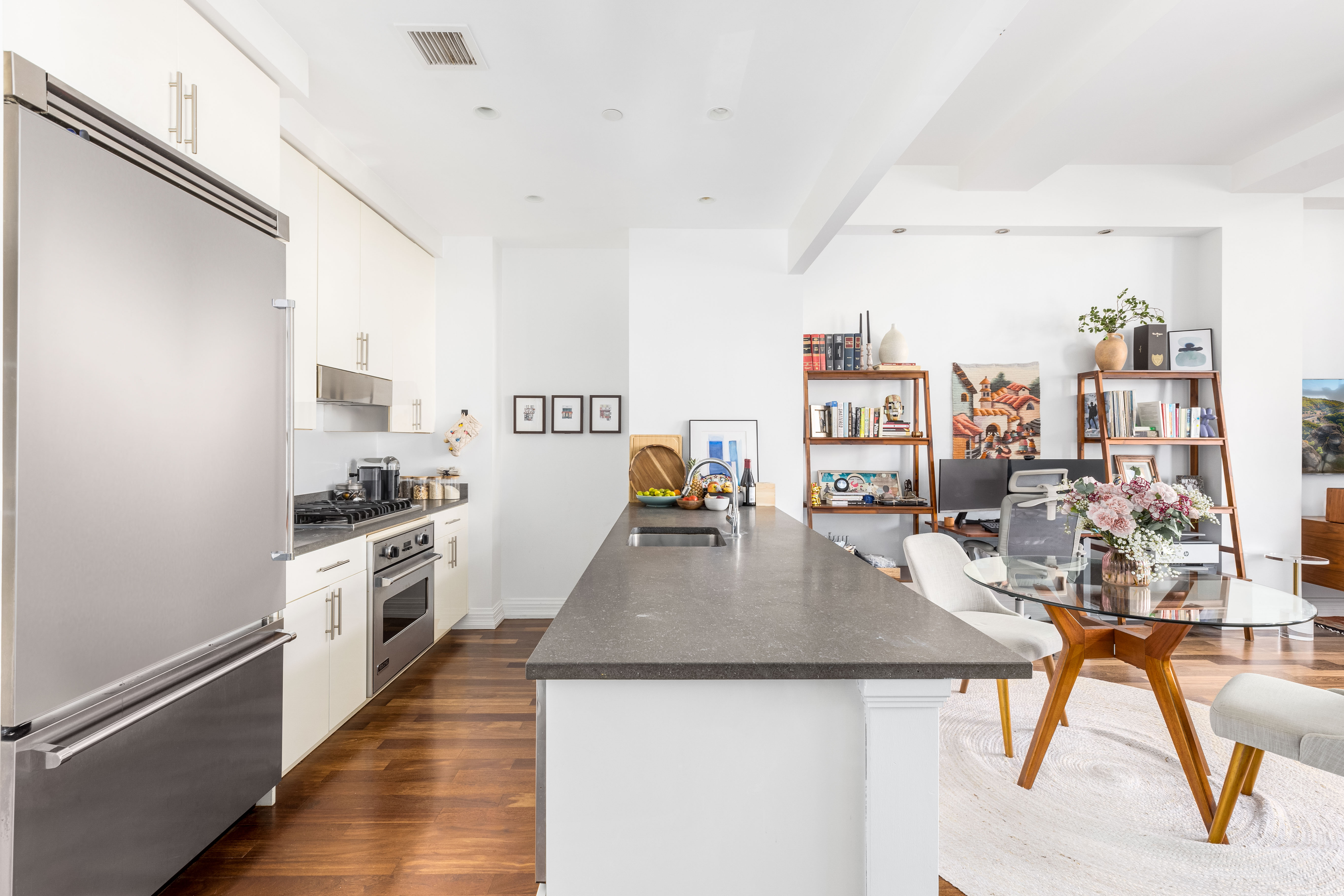 1 Hanson Place, Unit 19H Brooklyn, NY 11243 - Photo 3 of 17