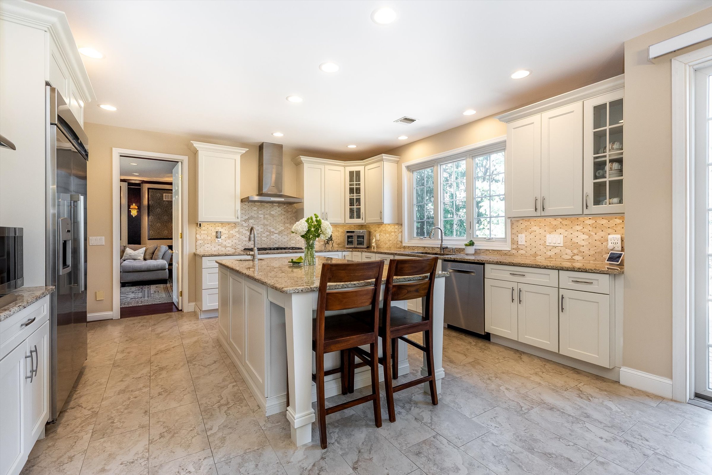 26 Mountain Ridge Drive Livingston, NJ 07039 - Photo 13 of 43