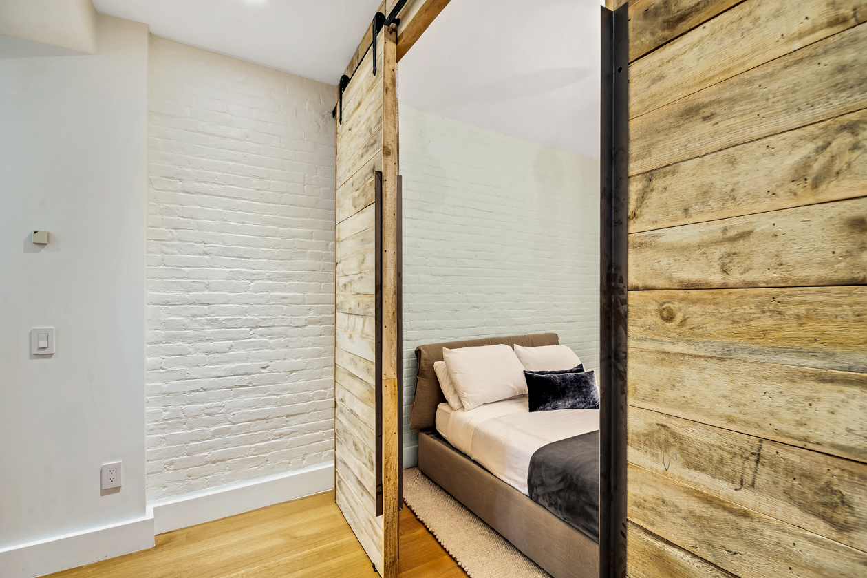 15 Hubert Street, Unit 4B Manhattan, NY 10013 - Photo 13 of 24