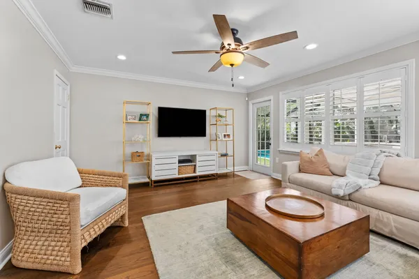 $1,500,000 | 1107 South Dunbar Avenue, Tampa, FL 33629