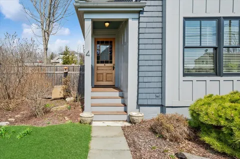 $1,100,000 | 4 Davenport Avenue, Westport, CT 06880