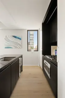 $4,850,000 | 121 East 22nd Street, Unit N1702 | Gramercy