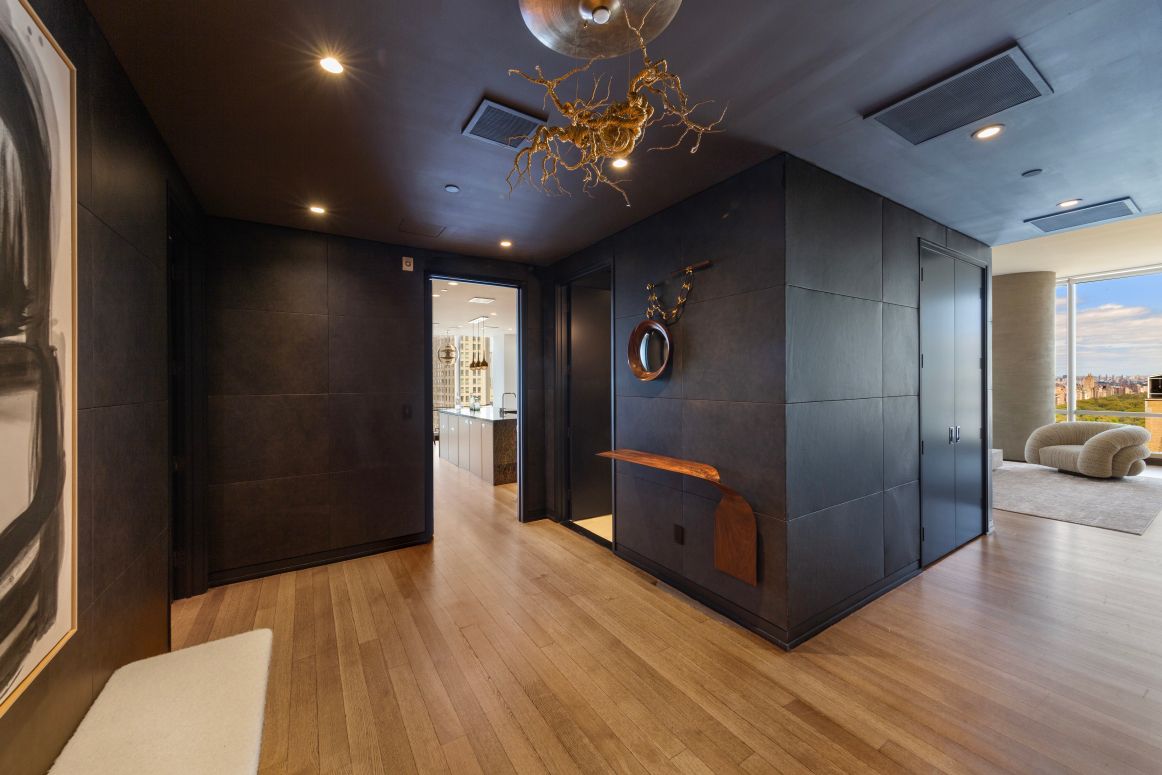 $10,703,500 | 157 West 57th Street, Unit 41A | Midtown Central