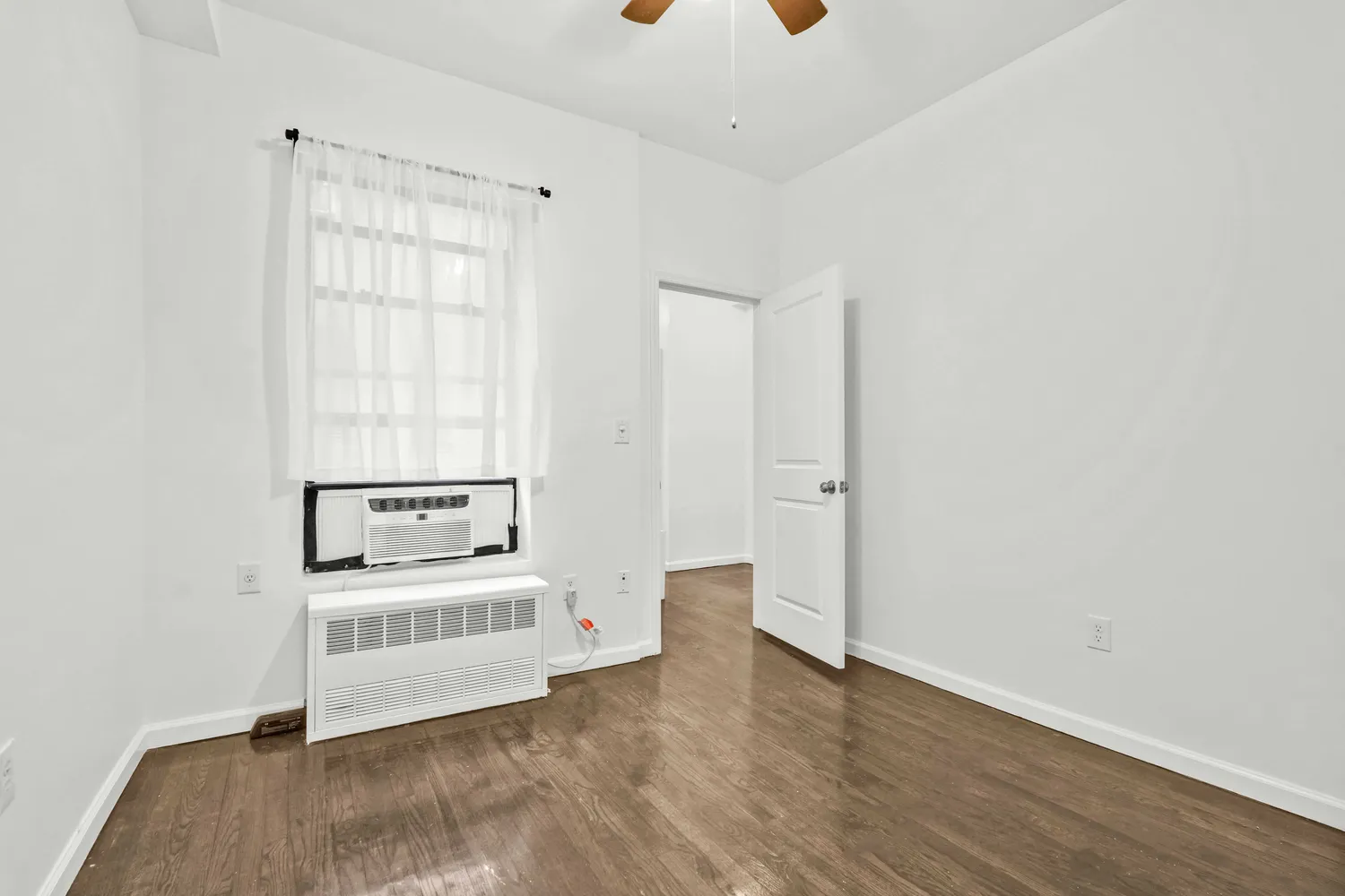 $3,200 | 273 Albany Avenue, Unit 3B | Crown Heights