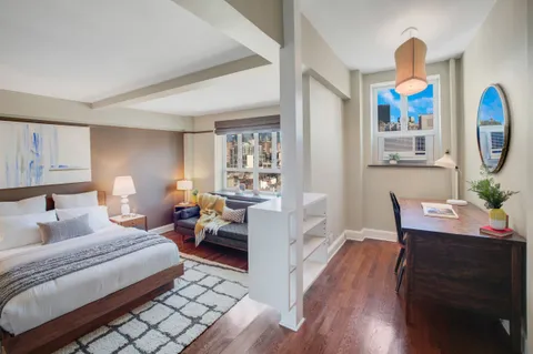 $1,195,000 | 200 West 20th Street, Unit 1409/10 | Chelsea