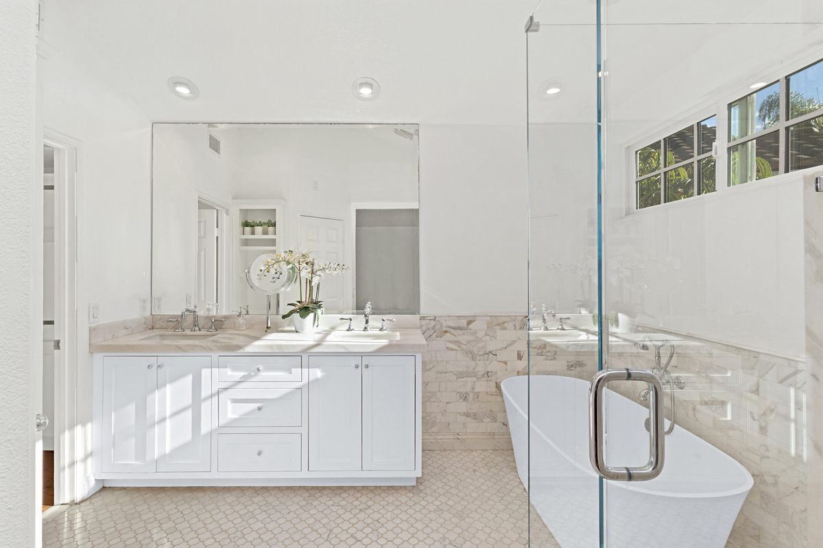 3 Del Perlatto Irvine, CA 92614 - Photo 8 of 13