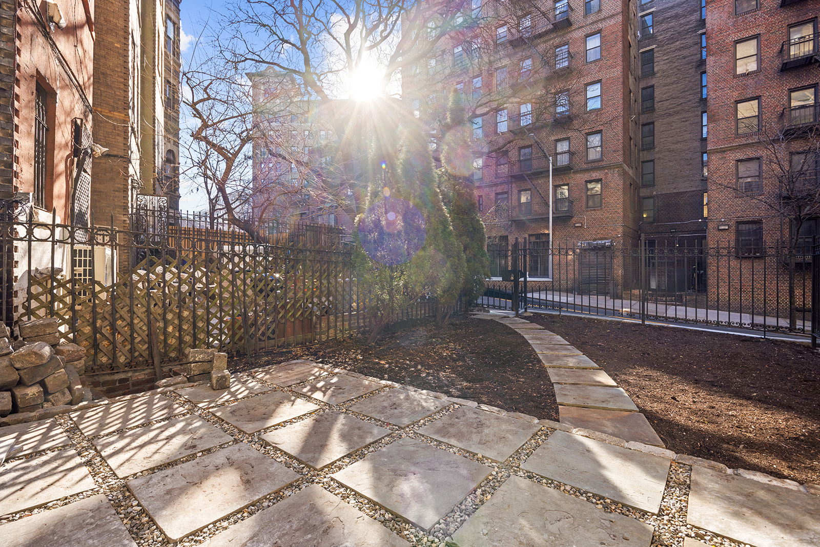 825 Riverside Drive Manhattan, NY 10032 - Photo 27 of 28