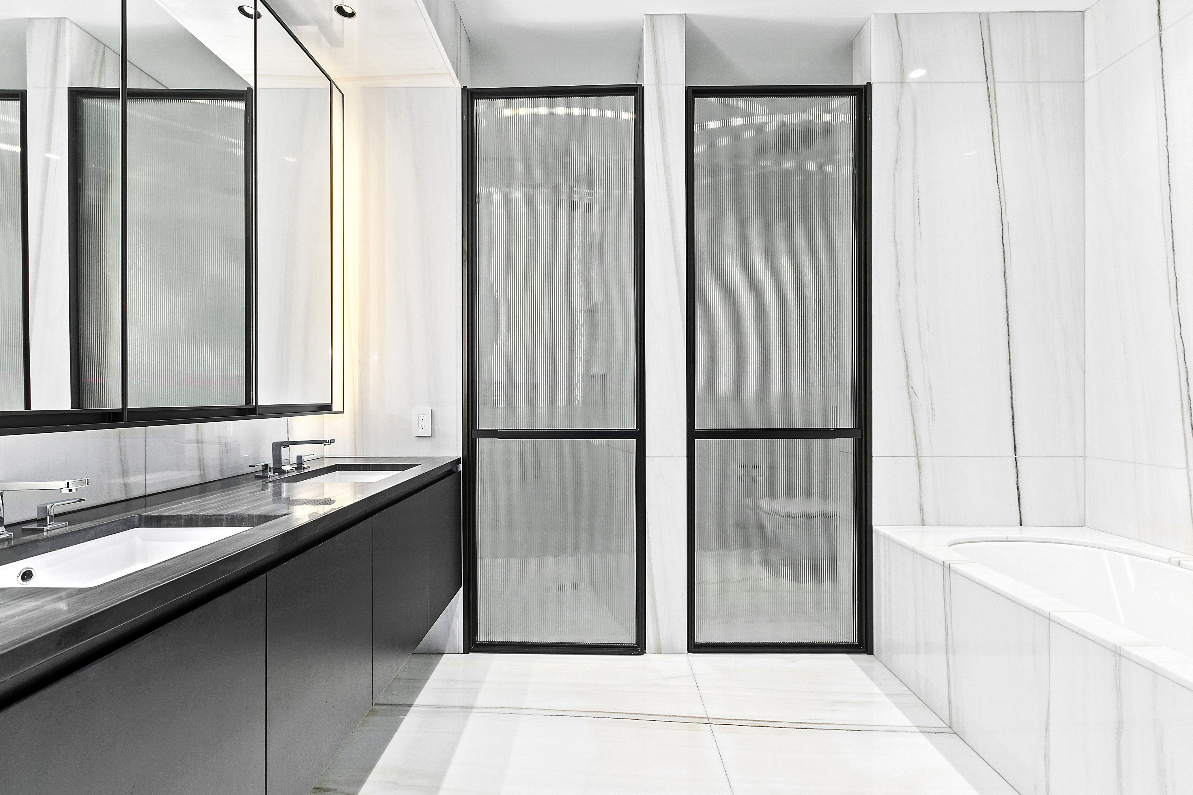 157 West 57th Street, Unit 42B Manhattan, NY 10019 - Photo 8 of 20