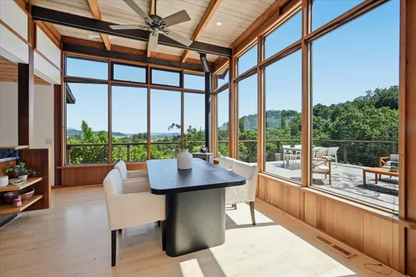 $2,495,000 | 6341 West Dry Creek Road, Healdsburg, CA 95448