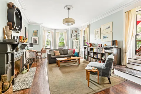 $1,400,000 | 321 Clinton Avenue, Unit 7 | Clinton Hill