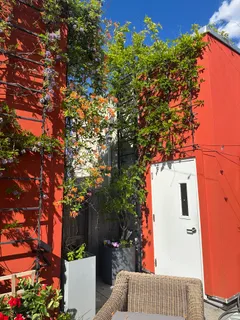 $1,850,000 | 316 Carroll Street, Unit 2 | Carroll Gardens