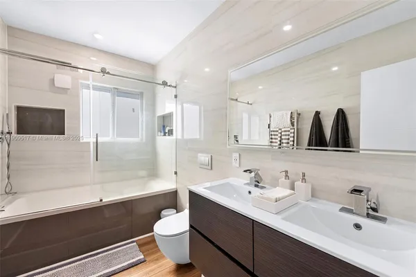 $2,999,000 | 7940 Hawthorne Avenue, Miami Beach, FL 33141