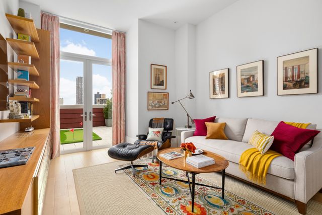 $6,925,000 | 141 East 88th Street, Unit PHS | Upper East Side